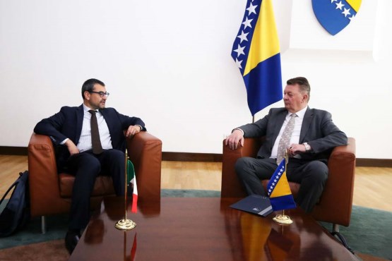 Predsjedavajući Zajedničke komisije za evropske integracije Zdenko Ćosić razgovarao s direktorom Ureda za jadranski region i Balkan Ministarstva vanjskih poslova Republike Italije